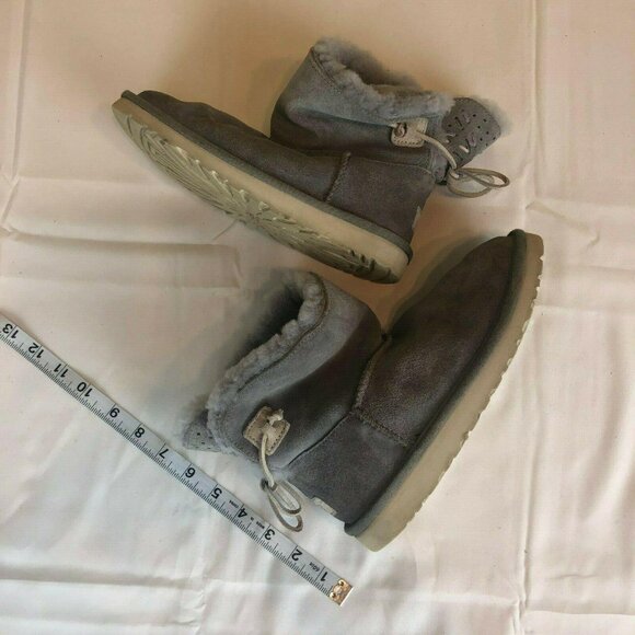UGG Adoria Tehuano Gray Boots Bootie Shearling Lined Girls 4 / 34 (h9S - Picture 4 of 11